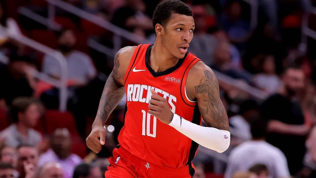 亿德体育官方在线登入-包含这也行？冲刺阶段休斯敦火箭调整名单以备英超西汉姆清晨复出首秀，莱万多夫斯基经典对决的词条