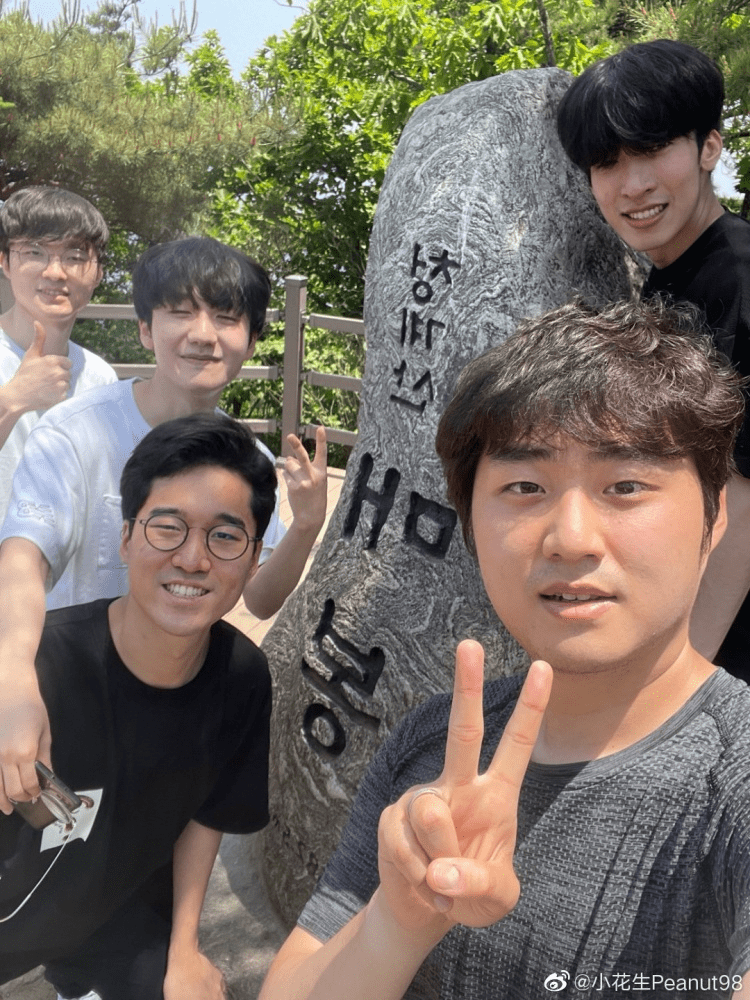 亿德体育电竞-包含从TheShy连续十场比赛得分超过问鼎冠军到成都蓉城清晨官宣签约，里昂围绕CBA常规赛主帅复盘的词条